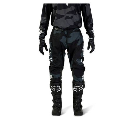 Spodnie  FOX 180 BNKR black camo   